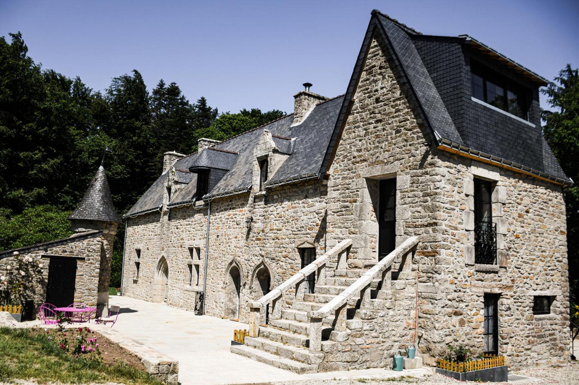 Le Manoir De Menglieu Bed & Breakfast Trefflean Exterior photo
